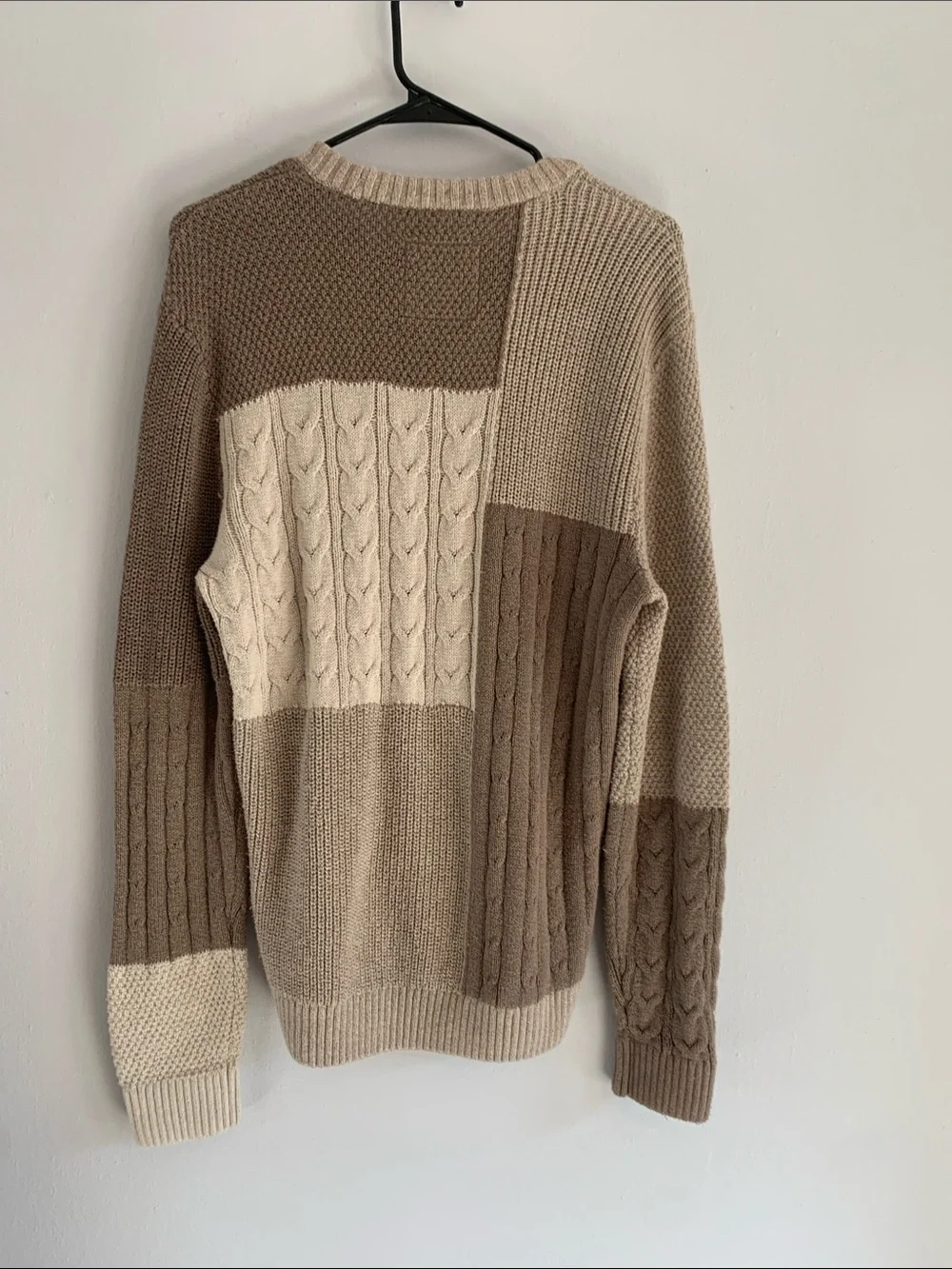 HOLLISTER Neutral Tone Colorblock Cable-Knit Crewneck Sweater